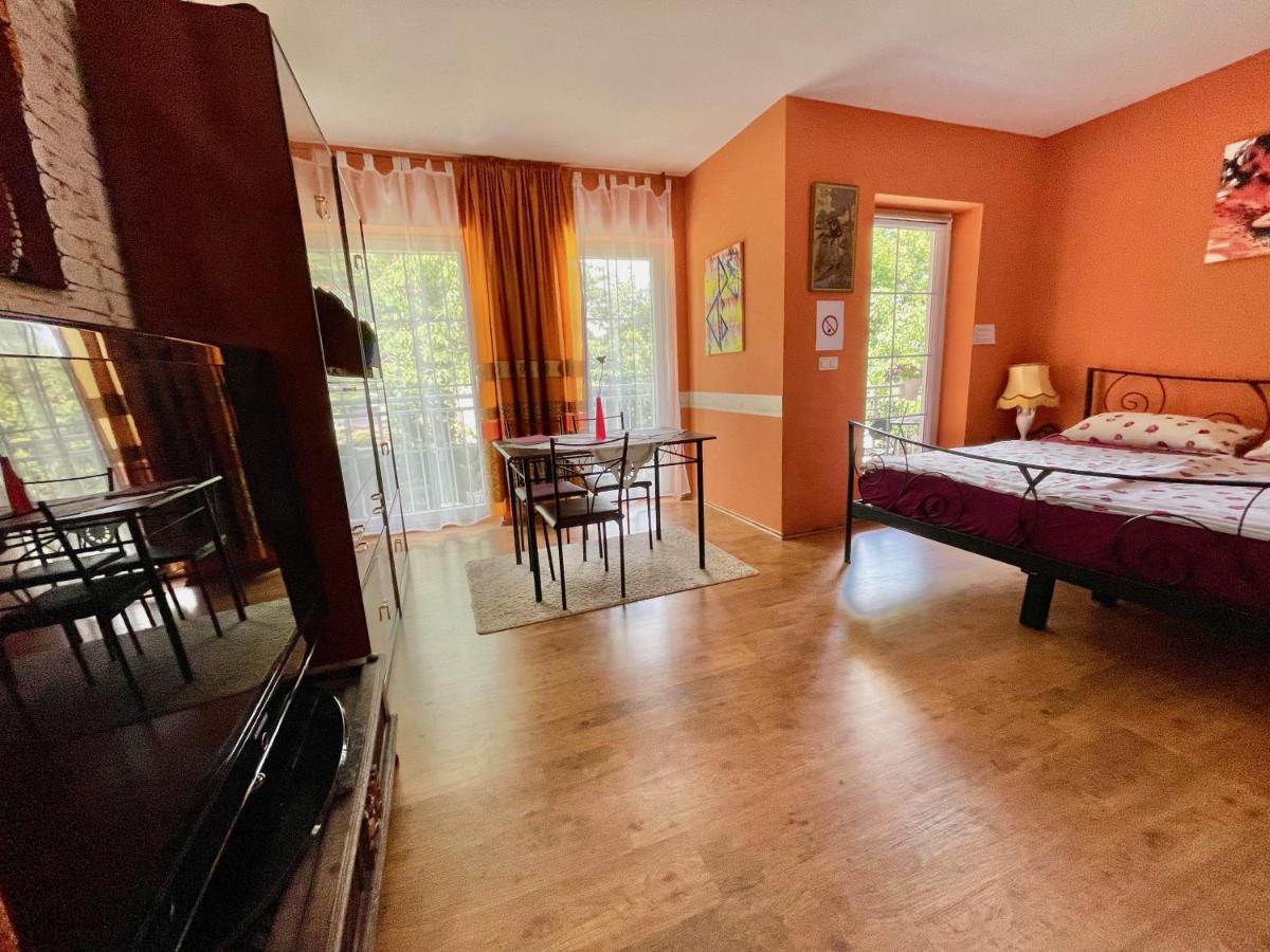 Zentrumsnahe Ferienwohnung Dresden Luaran gambar